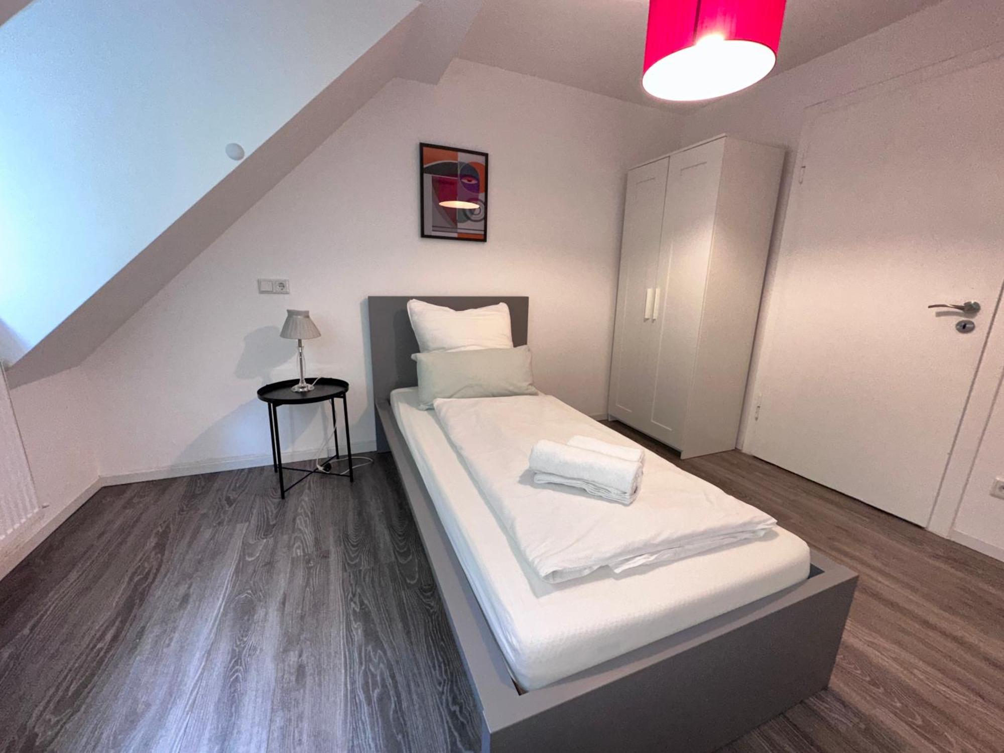 Hauptbahnhof Universitaetsklinikum Messe Evonik Appartement Essen