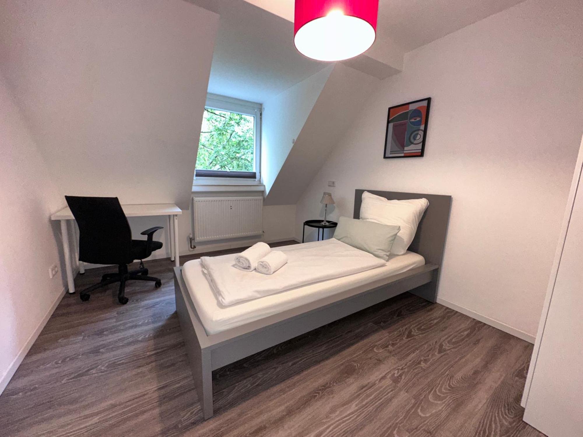 Hauptbahnhof Universitaetsklinikum Messe Evonik Appartement Essen